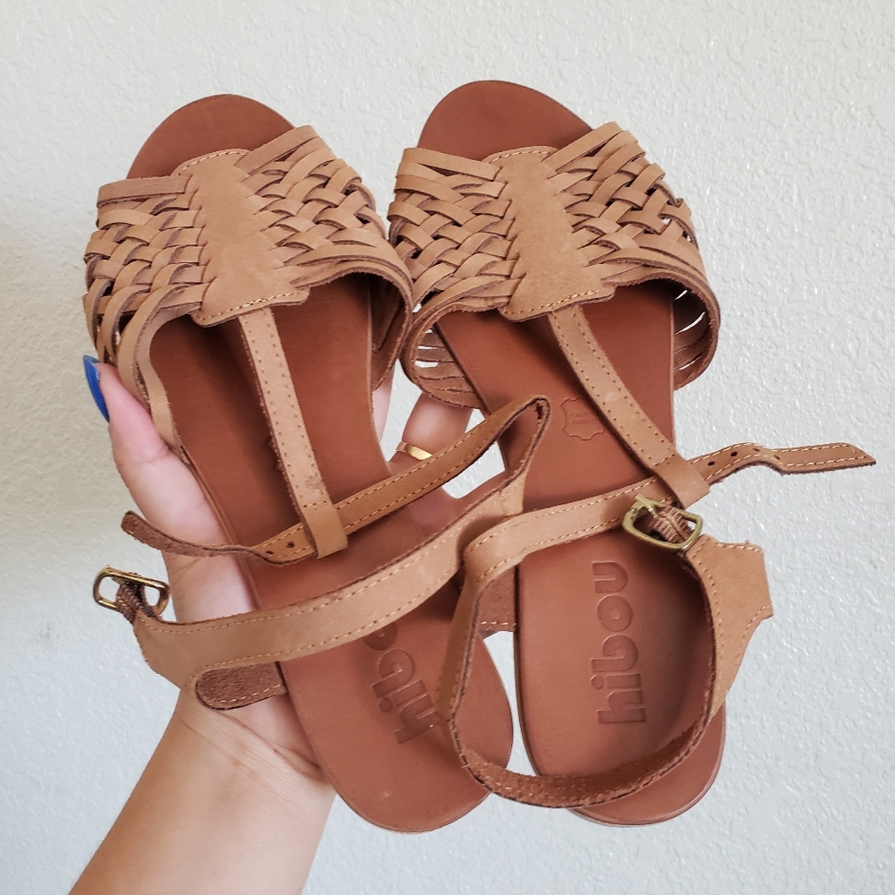 Hibou Leather Sandals